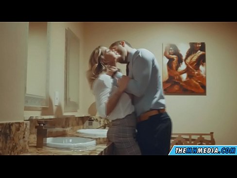 ❤️ Кад те прсата плавуша заведе у јавном тоалету ❤ Хард порно на sr.sitevox.top ❌
